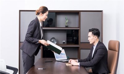 科技公司的多元化業務藍圖 銷售與技術咨詢服務的協同發展